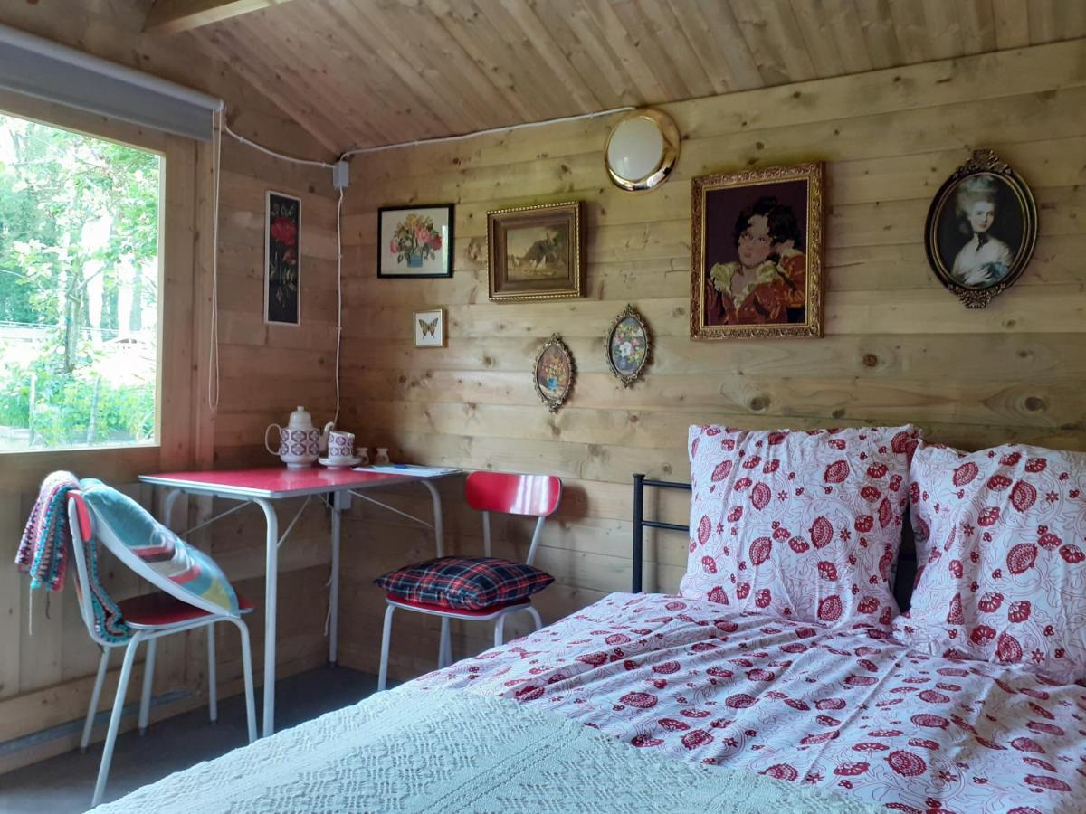 Wijndomein De Vier Ambachten -Overnachten In De Wijngaard Simonshaven Екстер'єр фото