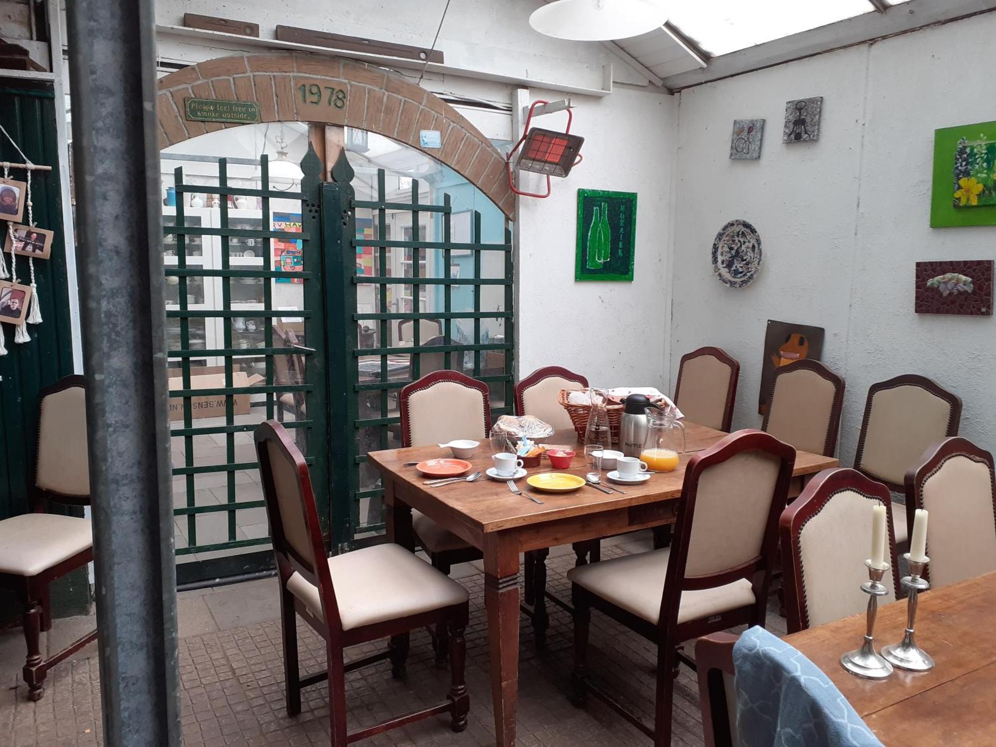Wijndomein De Vier Ambachten -Overnachten In De Wijngaard Simonshaven Екстер'єр фото